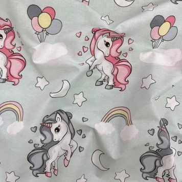 Пелюшка бязь Єдинороги в хмаринках на мяті &mdash; купити в Bubbleshop