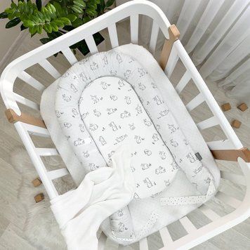 Кокон Baby Design Зайчики на білому &mdash; купити в Bubbleshop