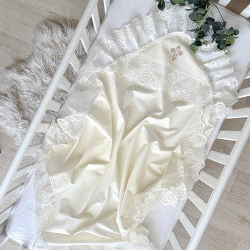 Крижма поплін з мереживом Квіточка молочна &mdash; купити в Bubbleshop