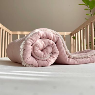 Плед муслін на хутрі Teddy пудра &mdash; купити в Bubbleshop