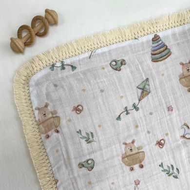 Плед муслін жатка Іграшки бежевий з бахромою &mdash; купити в Bubbleshop