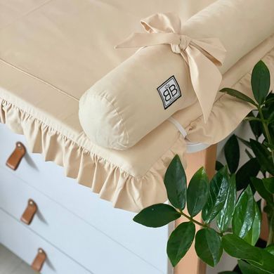 Пеленальний матрацик поплін з рюшем 60х80 Бежевий &mdash; купити в Bubbleshop