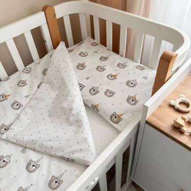 Змінна постіль Baby Mix Ведмедики у ковпачках сірі &mdash; купити в Bubbleshop