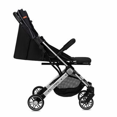 Коляска прогулянкова MoMi ESTELLE LIGHT Black-Silver &mdash; купити в Bubbleshop